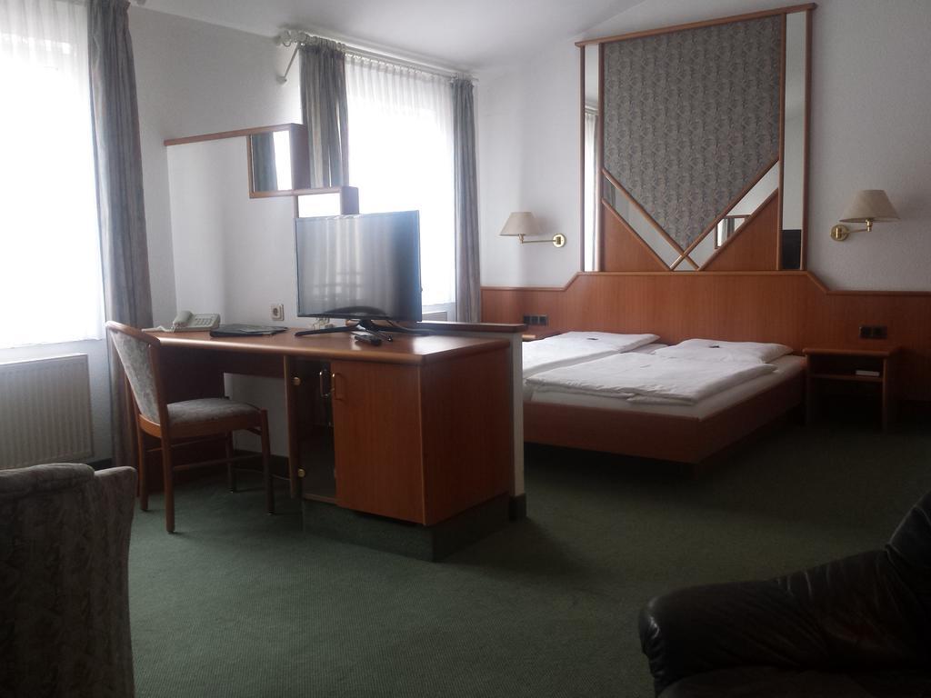 Hotel Evabrunnen Bischofswerda Room photo